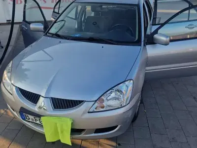 Gebraucht Mitsubishi Lancer Comfort Edition 98 PS (72 kW) 2004 Silber Limousine