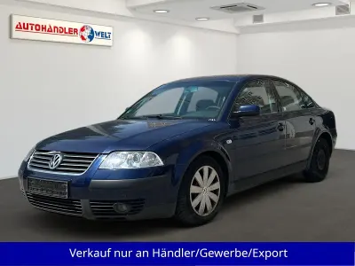 Gebraucht VW Passat 102 PS (75 kW) 2003 Blau Limousine