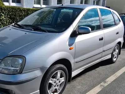 Gebraucht Nissan Almera 116 PS (85 kW) 2005 Silber Kleinwagen