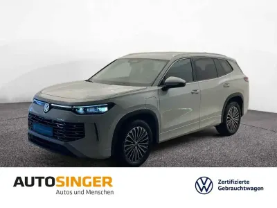 Gebraucht VW Tayron Elegance 204 PS (150 kW) 2025 Oryxweiß perlmutteffekt SUV