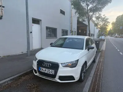 Gebraucht Audi A1 S-Line 122 PS (89 kW) 2011 Weiß Kleinwagen