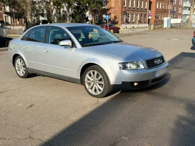 Gebraucht Audi A4 160 PS (117 kW) 2002 Silber Kleinwagen