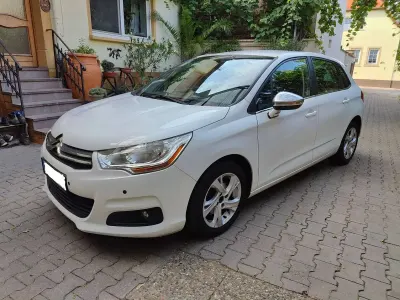 Gebraucht Citroën C4 Tendance 114 PS (83 kW) 2014 Weiß Limousine