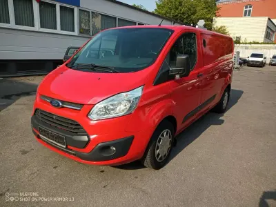 Gebraucht Ford Transit Custom Trend 131 PS (96 kW) 2017 Racerot Van