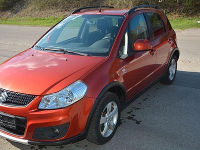 Gebraucht Suzuki SX4 Comfort 135 PS (99 kW) 2010 Orange Limousine