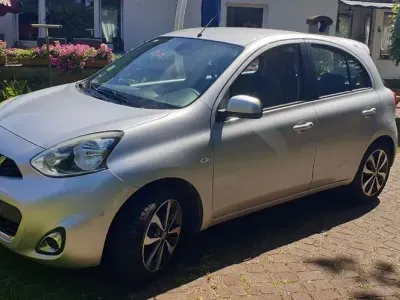Gebraucht Nissan Micra 98 PS (72 kW) 2015 Silber Kleinwagen