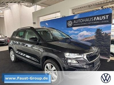 Schwarz perleffekt Gebraucht 2024 Skoda Karoq Selection SUV | 26.650 € (Superpreis)