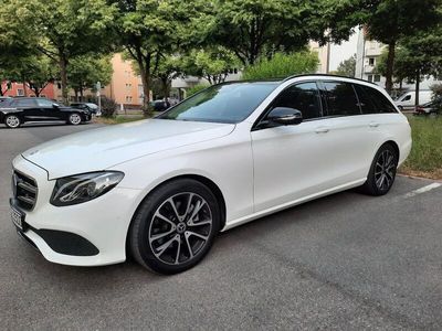 gebraucht Mercedes E220 d T,PANO+NIGHT+HUD+AHK+WIDE+360KAM