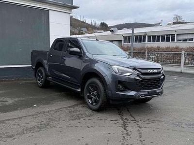 Neu Isuzu D-Max 163 PS (119 kW) 2026 Grau Pickup