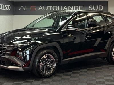 Gebraucht Hyundai Tucson Select 136 PS (100 kW) 2024 Abyss black / met SUV