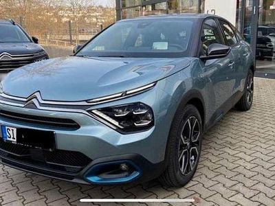 Begagnad Citroën e-C4 100 kW (136 HK) 2021 Blå Sedan