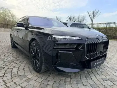 Gebraucht BMW 740 M Sport 2024 Schwarz Limousine