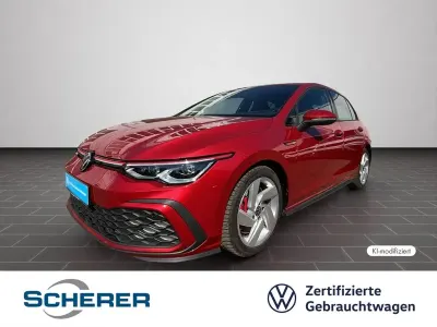 Gebraucht VW Golf VIII GTI 245 PS (180 kW) 2023 Kings red metallic (metallic) Limousine