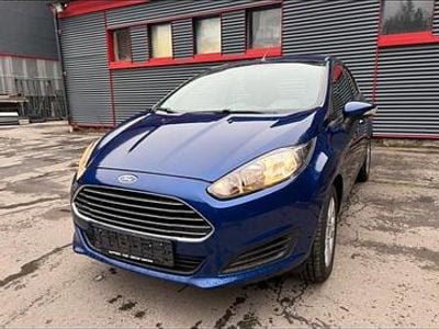 Gebraucht Ford Fiesta 65 PS (47 kW) 2014 Blau Limousine