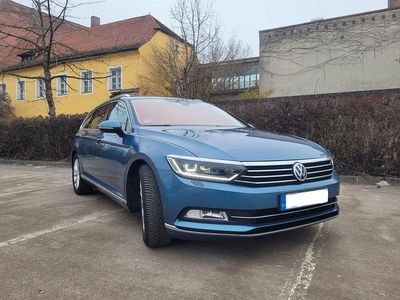 Gebraucht VW Passat Highline 190 PS (139 kW) 2015 Blau Kombi