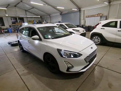 Gebraucht Ford Focus Cool & Connect 120 PS (88 kW) 2020 Weiß Limousine