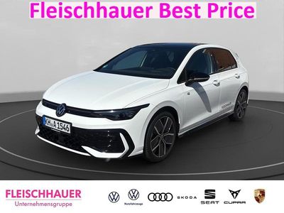 Weiss Gebraucht 2025 VW Golf Life Limousine | 36.492 €