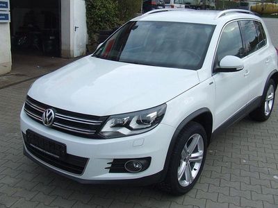 Gebraucht VW Tiguan LOUNGE 150 PS (110 kW) 2015 Weiß SUV