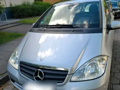 Gebraucht Mercedes A160 80 PS (58 kW) 2011 Silber Limousine
