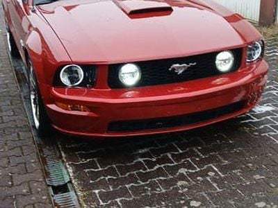 Gebraucht Ford Mustang GT 303 PS (222 kW) 2009 Rot Coupé