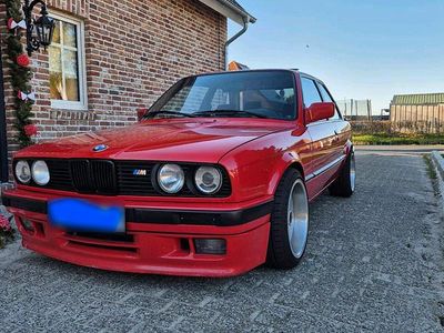 Second-hand BMW 325 M Sport 170 CP (125 kW) 1991 Roșu Coupe