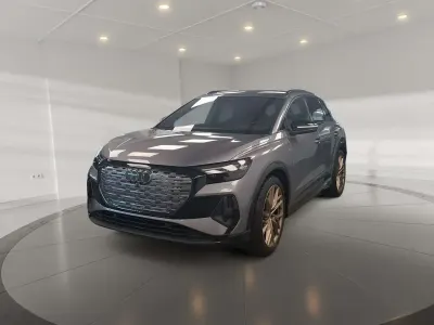 Gebraucht Audi Q4 e-tron S-Line 150 kW (204 PS) 2023 Grau SUV