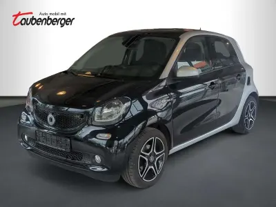 Używany Smart ForFour Prime 90 KM (66 kW) 2016 Czarny Hatchback