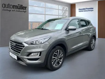 Gebraucht Hyundai Tucson Premium 136 PS (100 kW) 2020 Grau SUV
