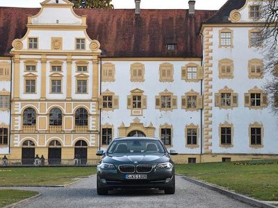 Usata BMW 520 Performance 184 CV (135 kW) 2011 Grigio Berlina