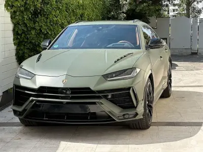 Gebraucht Lamborghini Urus 666 PS (489 kW) 2023 Schwarz SUV