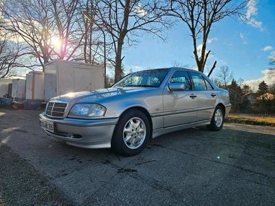 Mercedes C180