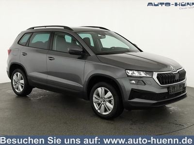Graphite grau metallic Gebraucht 2025 Skoda Karoq Selection SUV | 34.495 € (Fairer Preis)