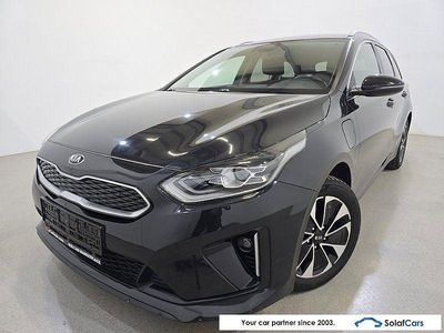 Second-hand Kia Ceed 105 CP (77 kW) 2021 Negru Hatchback