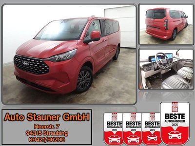 Gebraucht Ford Tourneo Titanium 232 PS (170 kW) 2025 Rot Van / Kleinbus