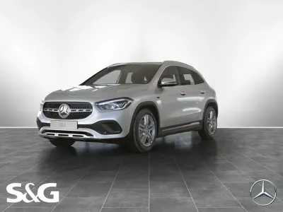 Gebraucht Mercedes GLA250 Progressive 160 PS (117 kW) 2020 Iridiumsilber metallic SUV