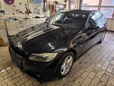 Gebraucht BMW 320 2009 Schwarz Limousine