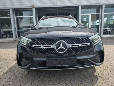 Gebraucht Mercedes GLC300 AMG line 258 PS (189 kW) 2022 Graphitgrau SUV