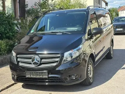 Gebraucht Mercedes Vito 102 PS (75 kW) 2021 Schwarz Van