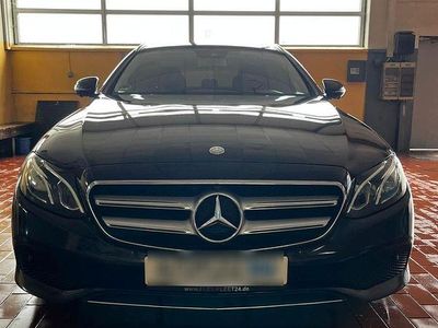 Mercedes E220