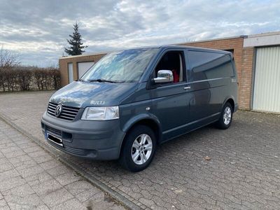 gebraucht VW T5 Transporter/ 1.9TDI/ 2007((BULLI)) AHK/3-Sitzer/ATM