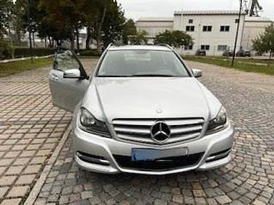 Mercedes C220