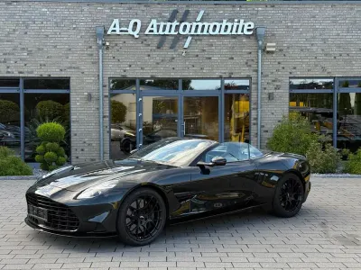 Neu Aston Martin Vanquish 835 PS (614 kW) 2026 Grün Cabrio