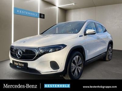 Weiß Gebraucht 2021 Mercedes EQA250 SUV | 24.990 € (Fairer Preis)