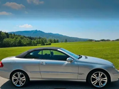 Gebraucht Mercedes CLK200 Elegance 163 PS (119 kW) 2003 Grau Cabrio