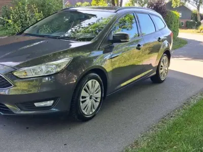 Gebraucht Ford Focus Business Edition 125 PS (91 kW) 2017 Magneticgrau (metallic) Kombi
