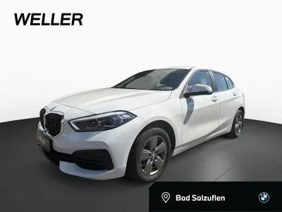Gebraucht BMW 118 Advantage 136 PS (100 kW) 2021 Alpinweiss iii (weiß) Limousine