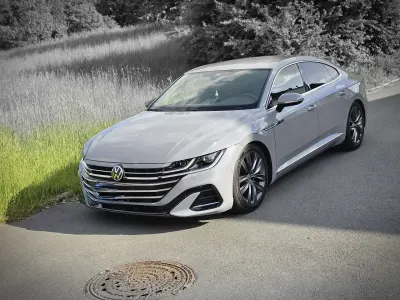 Używany VW Arteon R-line 190 KM (139 kW) 2022 Szary Coupe