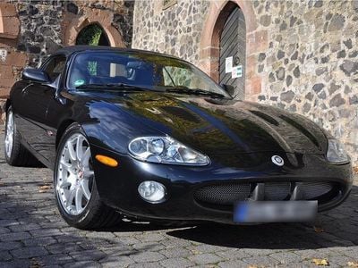 Usata Jaguar XKR 363 CV (266 kW) 2002 Nero Cabrio