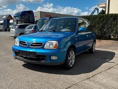 Usado Nissan Micra 54 HP (39 kW) 2000 Azul Citadino