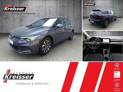 Gebraucht VW Golf VIII Active 131 PS (96 kW) 2023 Delfingrau metallic (metallic) Limousine